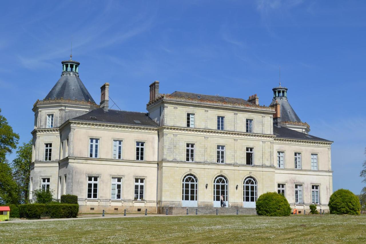 Appart'Chateau La Varenne Apartment Exterior photo